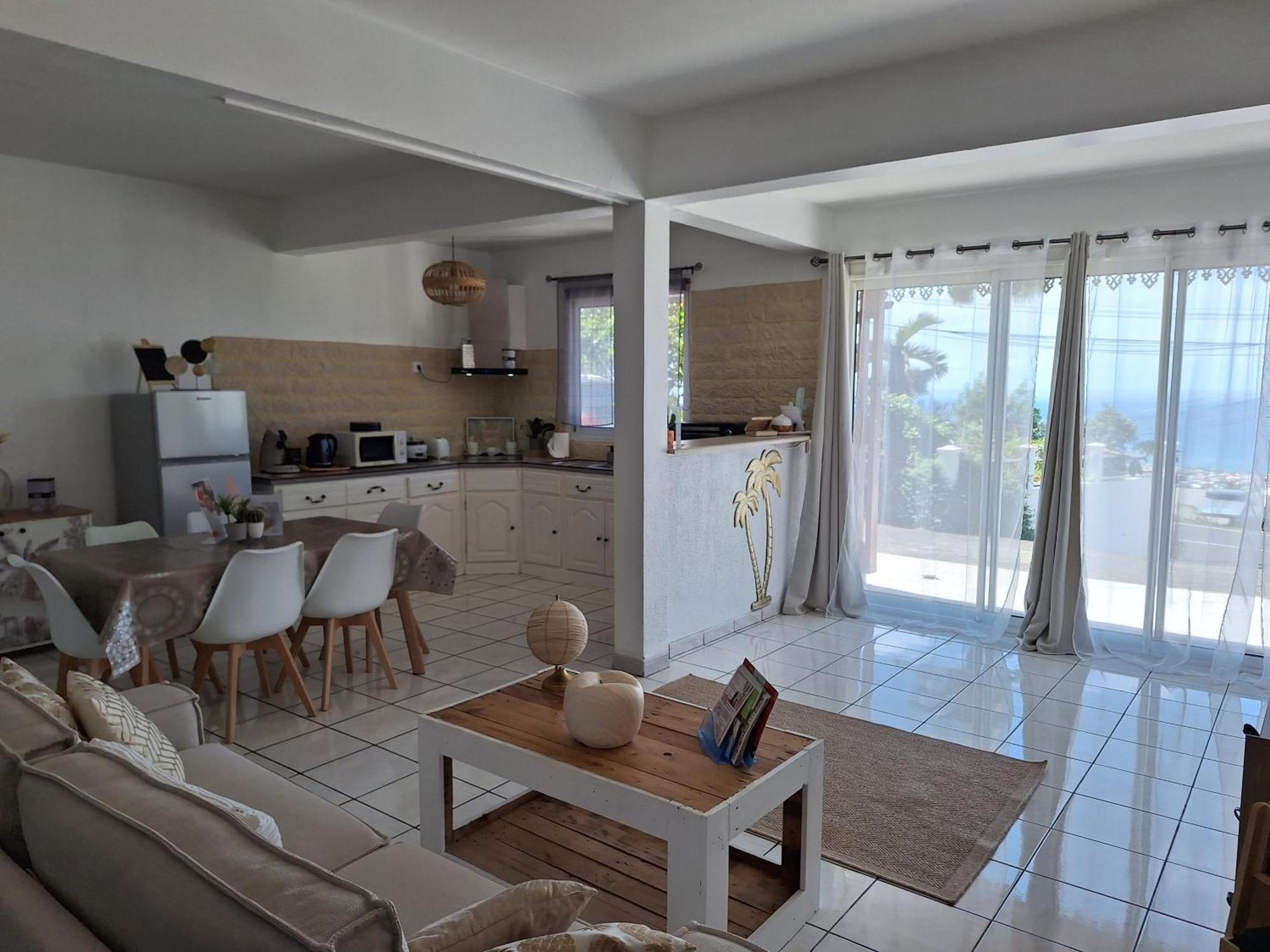 Le Cocon De Madana Apartment Saint-Joseph Bagian luar foto